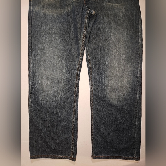 Levi's Blue Straight Denim with Natural Fading - Picture 5 of 11